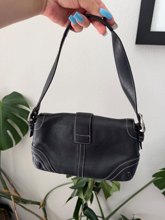 Y2K Vintage Coach Soho Small Pocket Flap Black Leather Buckle 